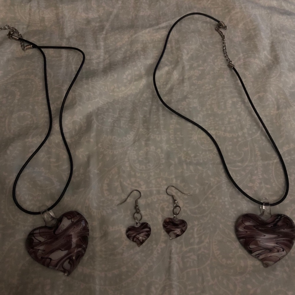 Princess Vera Wang necklaces and earrings set